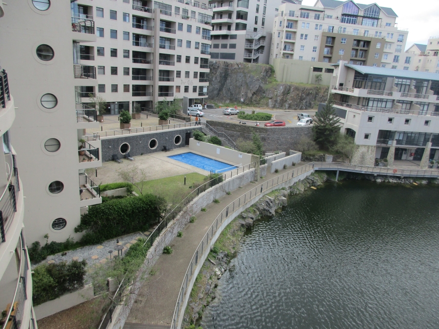 To Let 2 Bedroom Property for Rent in Tyger Valley Western Cape
